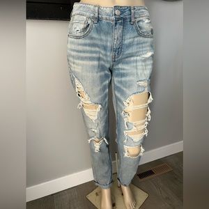 American Eagle Tomgirl Jeans
